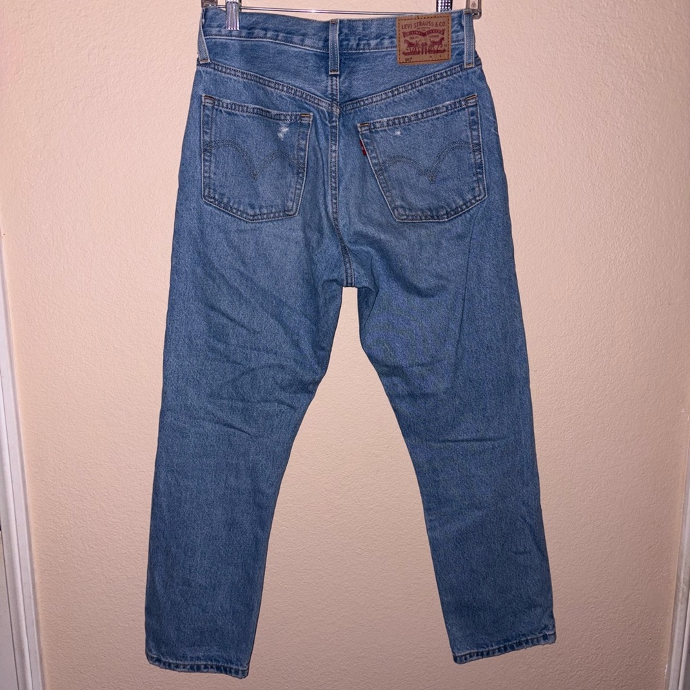 Levi's 501 blue denim jeans slim straight casual streetwear retro 90s pants vibe